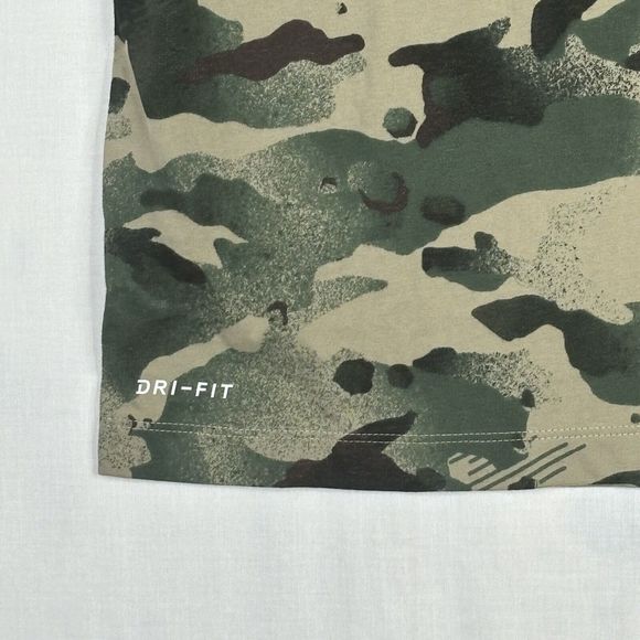 Nike Dri-Fit‎ T-Shirt Mens Small Camo Training Tee CU8519-342 Short Sleeve Crew - Picture 4 of 12
